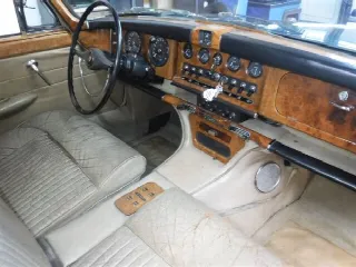 Foto 9 di 61: JAGUAR 420G no. 7776