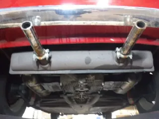 Foto 30 di 50: Volkswagen Karmann Ghia Red