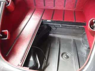 Foto 37 di 46: JAGUAR E-Type SI (1961-1968) 1962