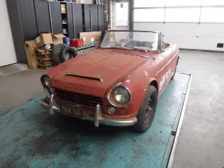 Foto 14 di 27: DATSUN 1600 Fairlady 03140