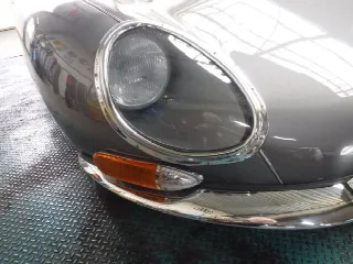 Foto 29 di 46: JAGUAR E-Type SI (1961-1968) 1962