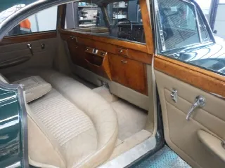 Foto 50 di 61: JAGUAR 420G no. 7776