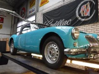 Foto 16 di 23: MG A Twin Cam 