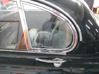 Foto 53 di 61: JAGUAR 420G no. 7776