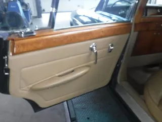 Foto 18 di 61: JAGUAR 420G no. 7776