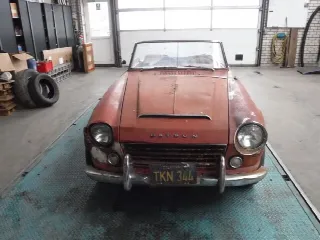 Foto 15 di 27: DATSUN 1600 Fairlady 03140