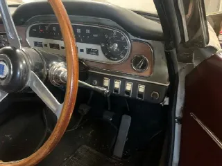Foto 7 di 13: LANCIA Flavia Vignale convertible RHD