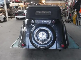 Foto 13 di 46: BROUGH Superior RHD Hudson