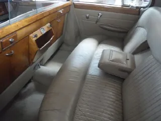 Foto 15 di 61: JAGUAR 420G no. 7776