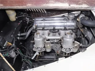 Foto 22 di 31: MORGAN Plus 4 DHC