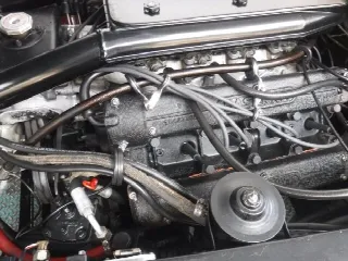 Foto 26 di 29: MASERATI Indy(1969-1974) 4.9 ltr silver