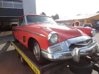 Foto 9 di 11: STUDEBAKER Speedster  