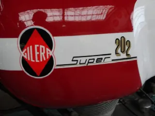 Foto 6 di 8: ALFA ROMEO 2600 Touring Spider 