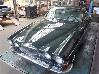 Foto 42 di 61: JAGUAR 420G no. 7776