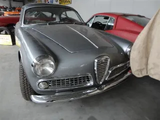 Foto 26 di 28: ALFA ROMEO Giulietta Sprint Veloce