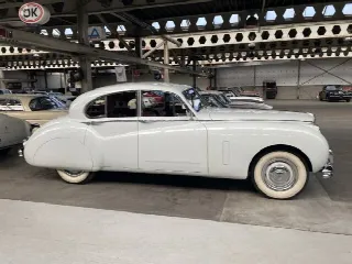 Foto 6 di 29: JAGUAR MkVII no. 734506