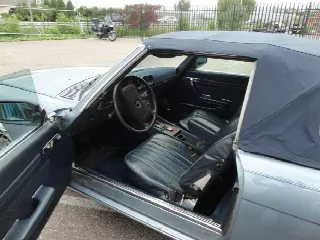 Foto 14 di 32: MERCEDES-BENZ SLC(1971-1981) 450 SL W107  roadster.47104