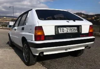 Foto 2 di 8: LANCIA Delta Integrale 8V 