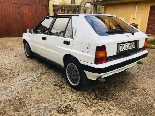 Foto 2 di 5: LANCIA Delta  Integrale