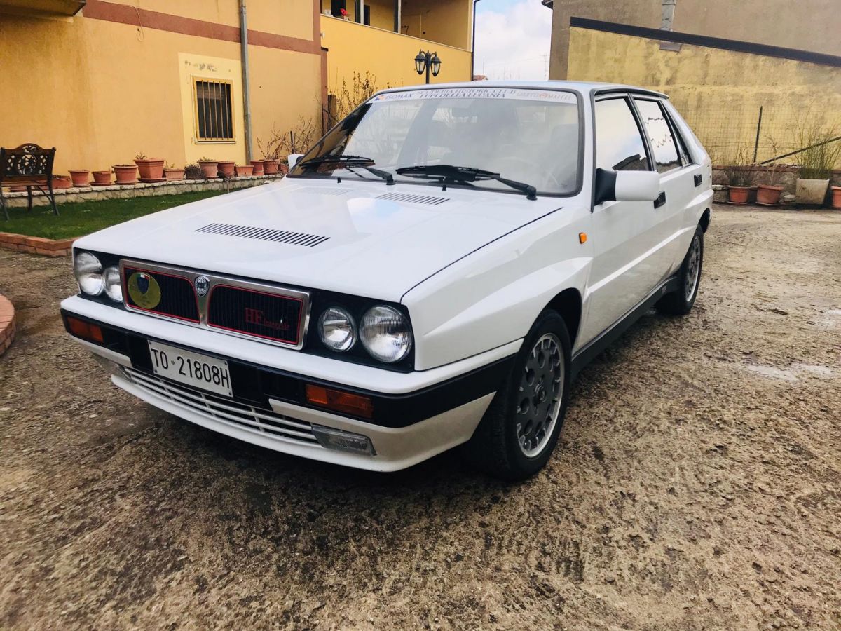 LANCIA Delta  Integrale