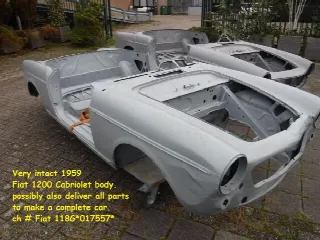 Foto 8 di 8: FIAT 1200 Cabriolet body