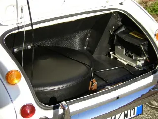 Foto 1 di 1: AUSTIN HEALEY BJ8 MKIII Phase 2 