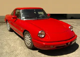 Foto 12 di 12: ALFA ROMEO Duetto Spider 2.0 tipo 115 A1 