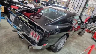 Foto 3 di 10: FORD Mustang  TOTALMENTE RESTAURATA DALLA MOTORS2000