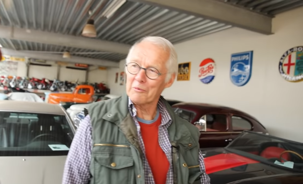 JOOP STOLZE: LA PASSIONE PER LE AUTO D'EPOCA