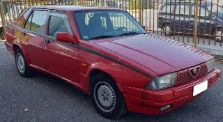 Foto 2 di 8: ALFA ROMEO 75 Turbo America 