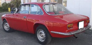 Foto 9 di 10: ALFA ROMEO GT 1300 Junior 