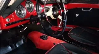 Foto 4 di 9: ALFA ROMEO Giulietta Spider 