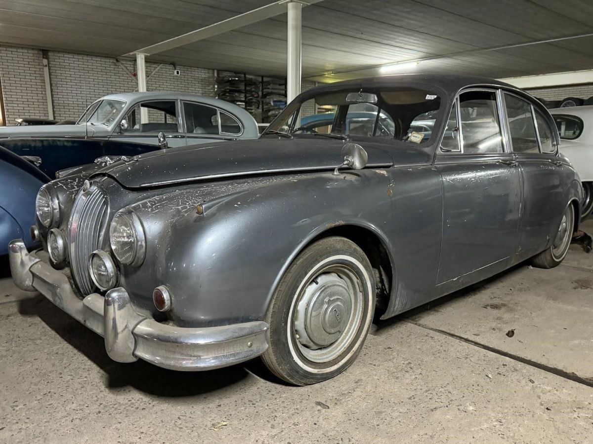 JAGUAR MKII RHD to restore 