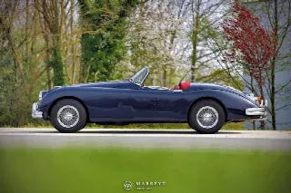 Foto 2 di 78: JAGUAR XK 150 3.4L 'S' Roadster OTS 