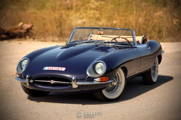 JAGUAR E-Type SI (1961-1968) S1 Roadster 1966 