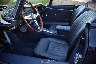 Foto 39 di 80: JAGUAR E-Type SI (1961-1968) S1 Roadster 1966 