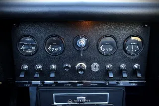Foto 46 di 80: JAGUAR E-Type SI (1961-1968) S1 Roadster 1966 