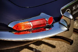 Foto 59 di 80: JAGUAR E-Type SI (1961-1968) S1 Roadster 1966 