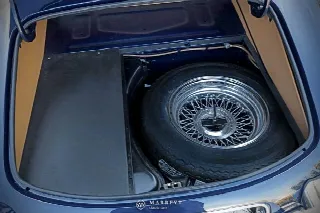 Foto 73 di 80: JAGUAR E-Type SI (1961-1968) S1 Roadster 1966 