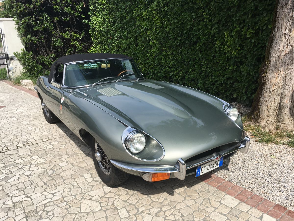 JAGUAR E-TYPE SII (1967-1971) OTS ORIGINAL CONDITIONS (not restored)  