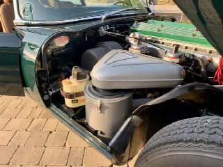 Foto 11 di 11: JAGUAR E-TYPE SII (1967-1971) 4.2   