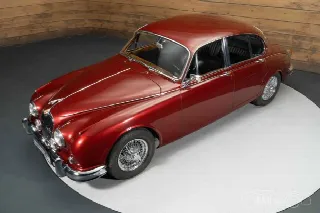 Foto 1 di 10: JAGUAR MKII