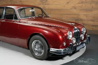Foto 5 di 10: JAGUAR MKII