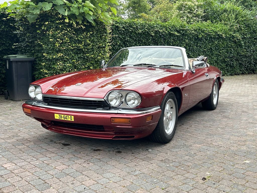 JAGUAR XJS(1975-1996)