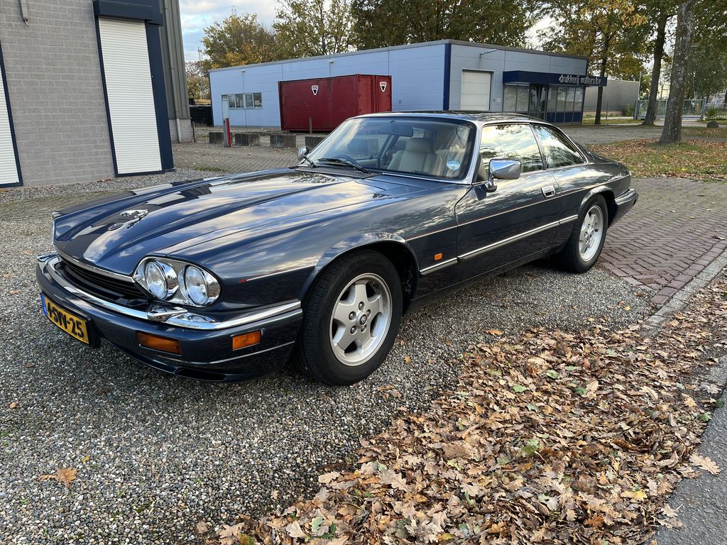 JAGUAR XJS(1975-1996)