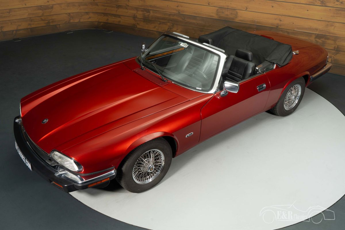 JAGUAR XJS(1975-1996)