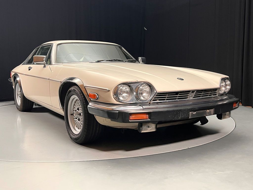 JAGUAR XJS(1975-1996)