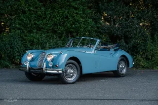 Foto 2 di 20: JAGUAR XK 140 Drophead Coupe SE, subject to a major and recent complete restoration
