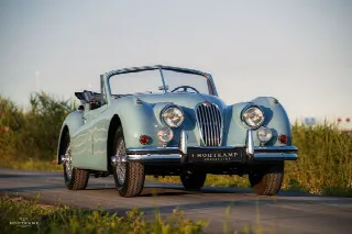Foto 15 di 20: JAGUAR XK 140 Drophead Coupe SE, subject to a major and recent complete restoration