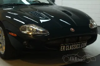 Foto 8 di 10: JAGUAR XKR(1998-2005) Cabriolet 